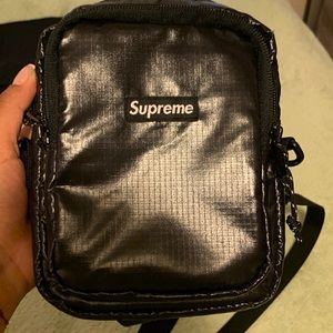 Supreme shoulder bag